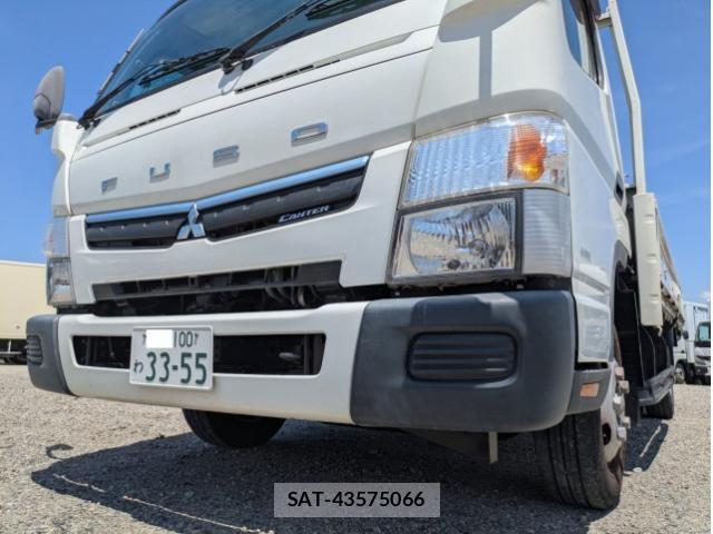 Mitsubishi CANTER 2018-04 7499835-3