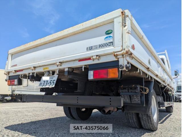 Mitsubishi CANTER 2018-04 7499835-7