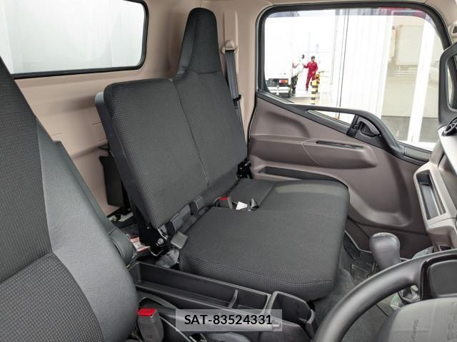 Mitsubishi CANTER 2025-11 7499799-27