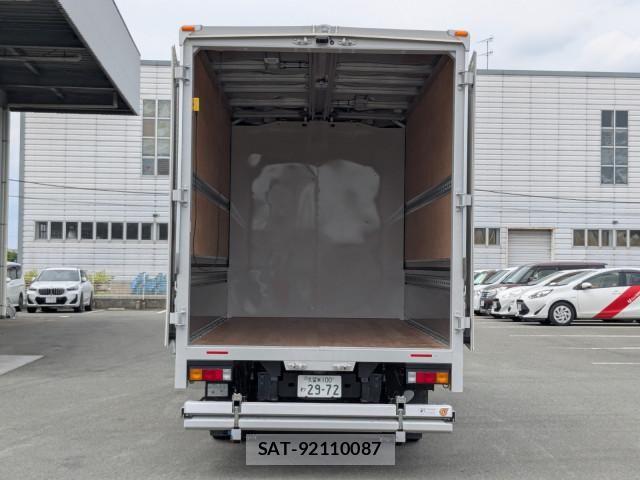 Mitsubishi CANTER 2025-11 7499794-9