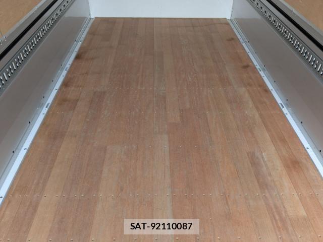 Mitsubishi CANTER 2025-11 7499794-12