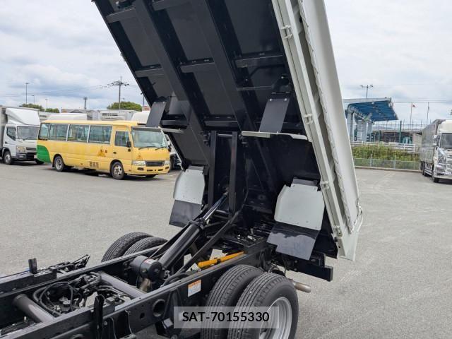 Mitsubishi CANTER 2025-10 7499810-20
