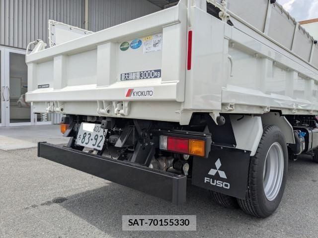 Mitsubishi CANTER 2025-10 7499810-5