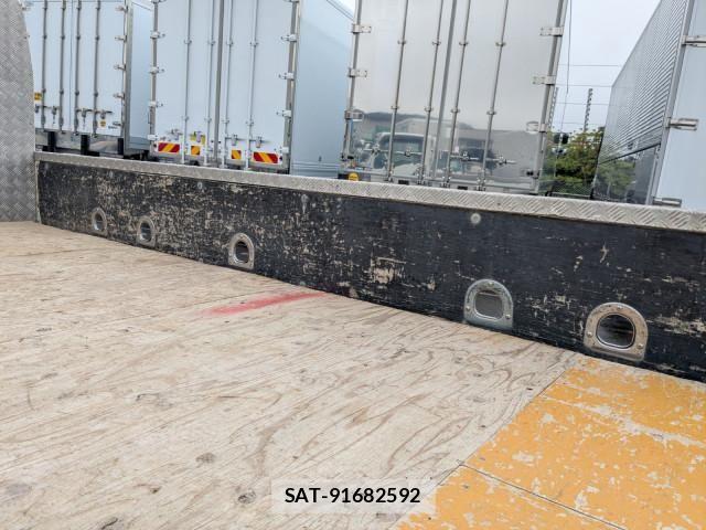 Mitsubishi CANTER 2019-04 7499843-11