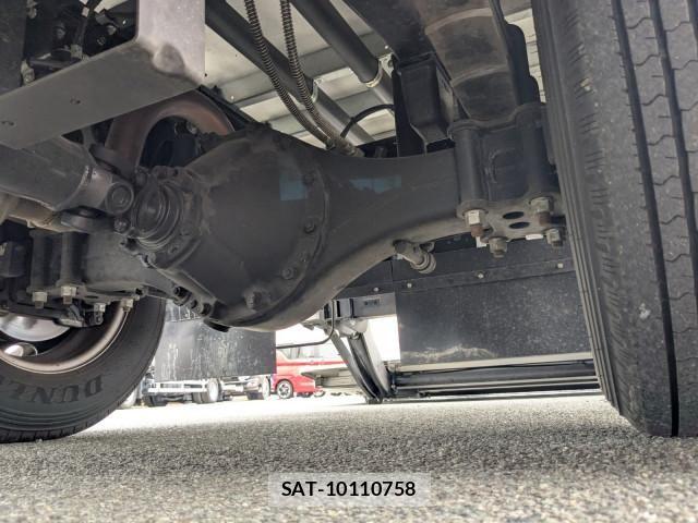 Mitsubishi CANTER 2025-11 7499798-10