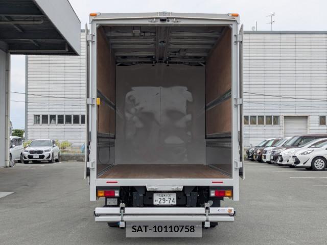 Mitsubishi CANTER 2025-11 7499798-7