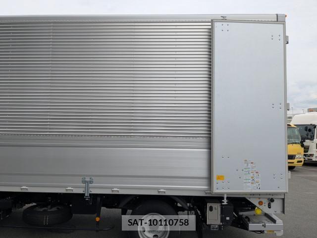 Mitsubishi CANTER 2025-11 7499798-8