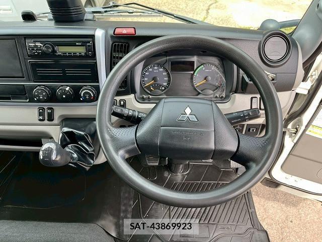 Mitsubishi CANTER 2022-12 7499821-26