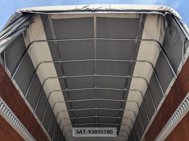Mitsubishi CANTER 2017-11 7508308-14