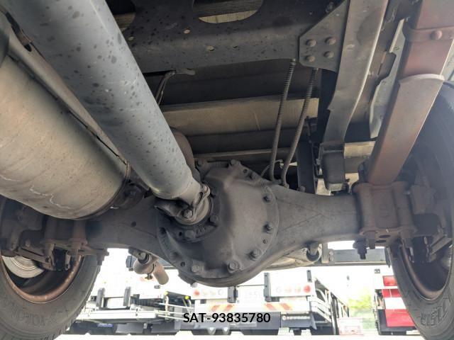 Mitsubishi CANTER 2017-11 7508308-22