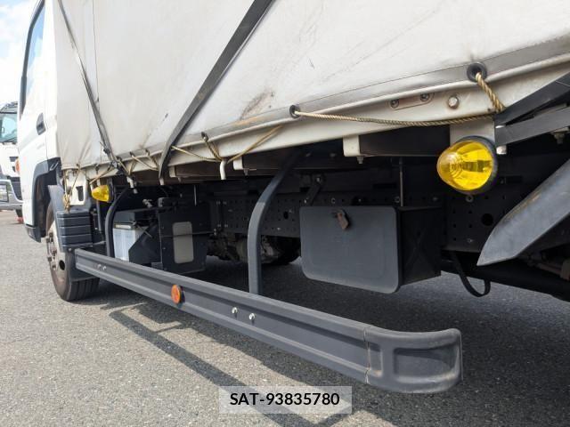 Mitsubishi CANTER 2017-11 7508308-26