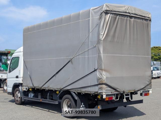 Mitsubishi CANTER 2017-11 7508308-4