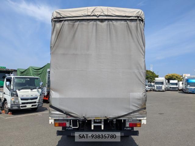 Mitsubishi CANTER 2017-11 7508308-5