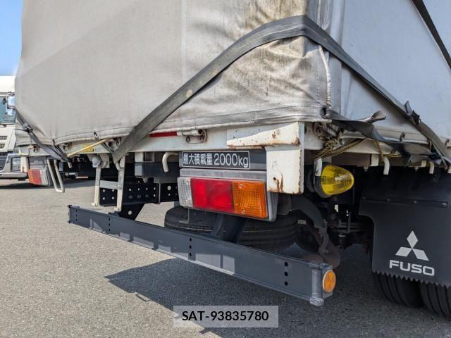 Mitsubishi CANTER 2017-11 7508308-7