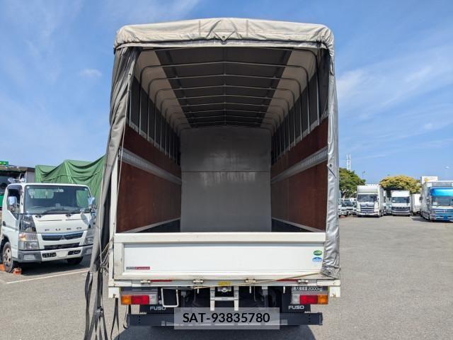 Mitsubishi CANTER 2017-11 7508308-8