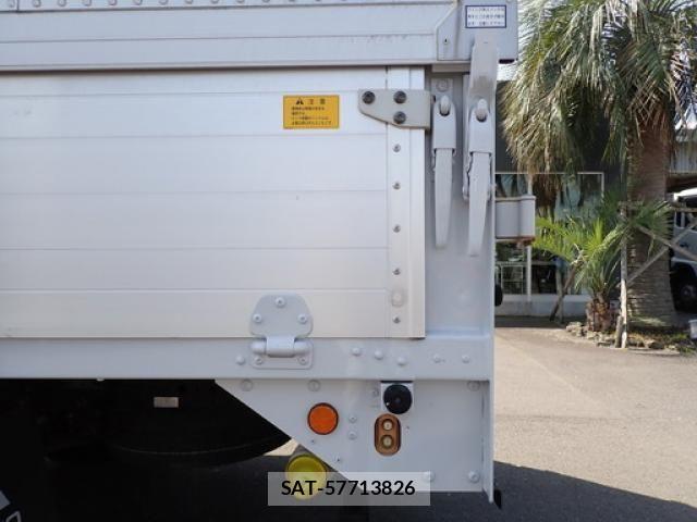 Mitsubishi CANTER 2018-03 7499811-14