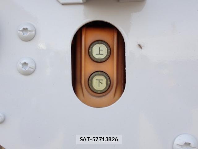 Mitsubishi CANTER 2018-03 7499811-15