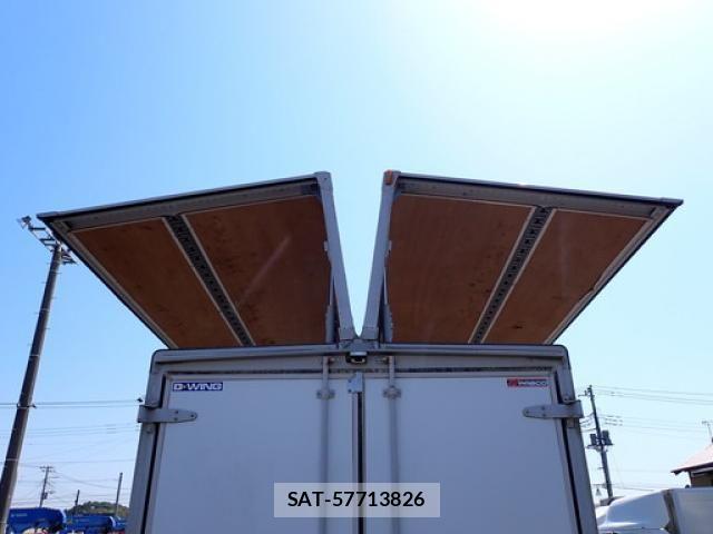 Mitsubishi CANTER 2018-03 7499811-24