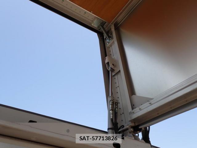 Mitsubishi CANTER 2018-03 7499811-25