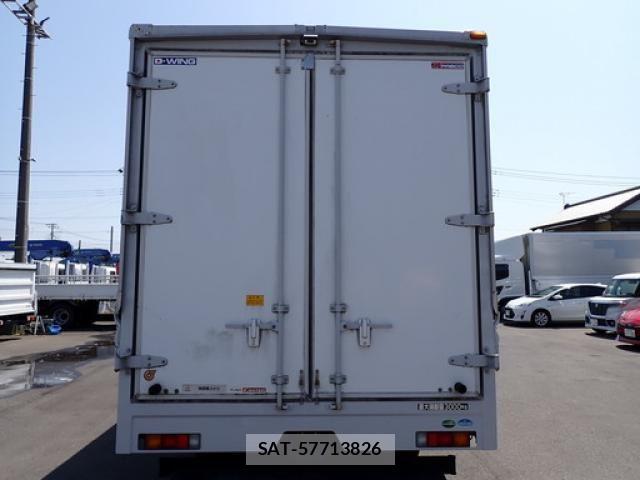 Mitsubishi CANTER 2018-03 7499811-29