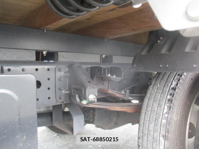Mitsubishi CANTER 2023-04 7499807-11