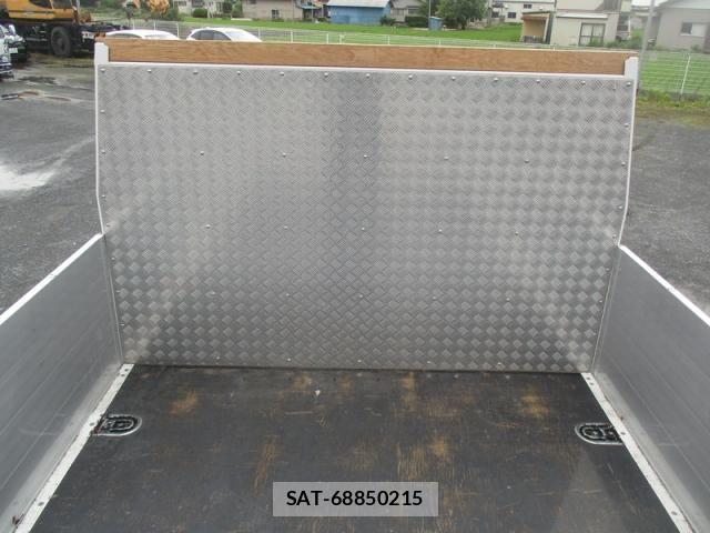 Mitsubishi CANTER 2023-04 7499807-19