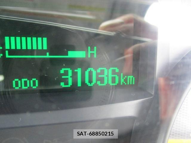 Mitsubishi CANTER 2023-04 7499807-26