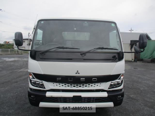 Mitsubishi CANTER 2023-04 7499807-4
