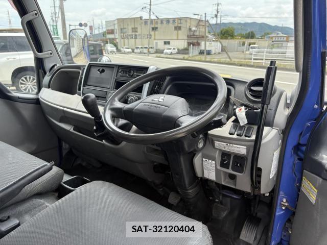 Mitsubishi CANTER 2016-12 7499831-5