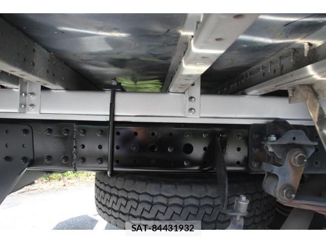 Mitsubishi CANTER 2018-08 7499840-21