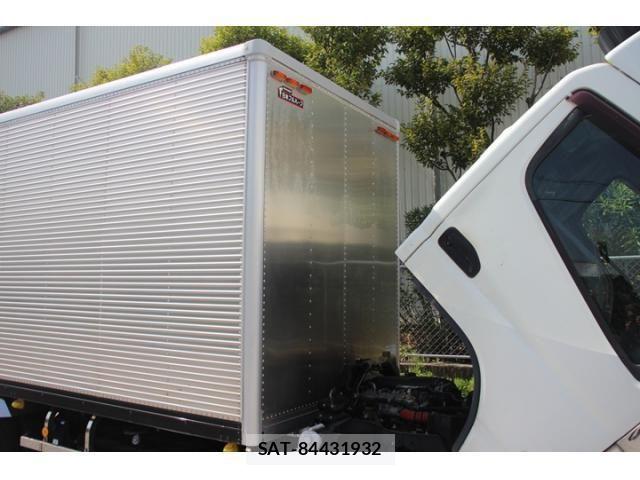 Mitsubishi CANTER 2018-08 7499840-25