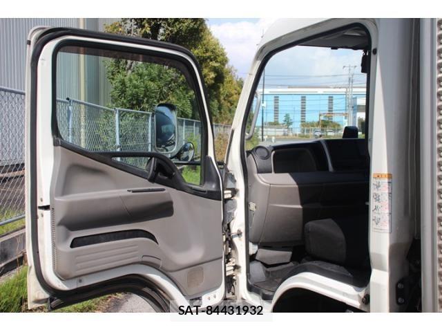 Mitsubishi CANTER 2018-08 7499840-8