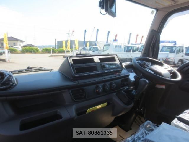 Mitsubishi CANTER 2026-01 7499809-12