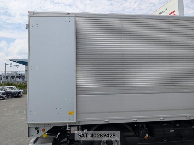 Mitsubishi CANTER 2025-11 7499795-12