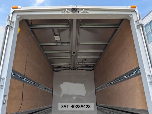 Mitsubishi CANTER 2025-11 7499795-17