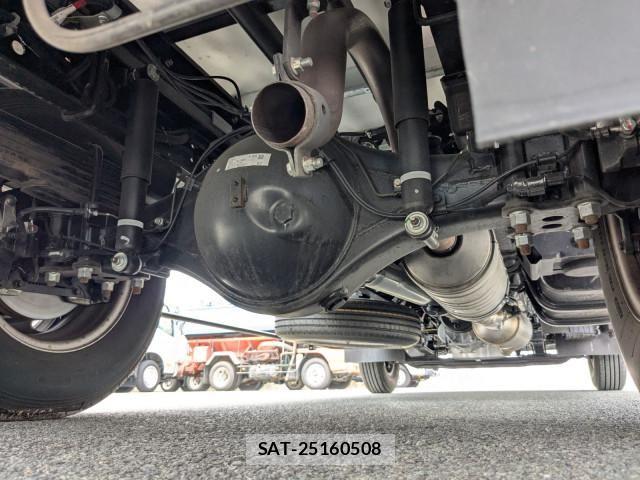 Mitsubishi CANTER 2025-11 7499797-13