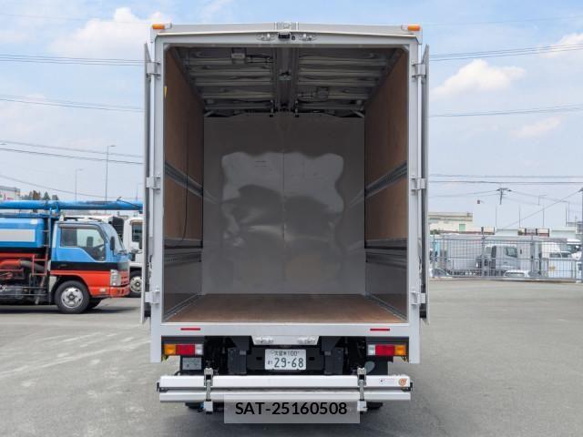 Mitsubishi CANTER 2025-11 7499797-7