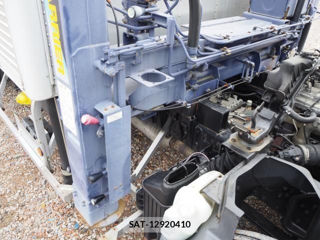 Mitsubishi CANTER 2011-12 7499815-17