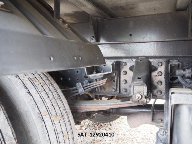 Mitsubishi CANTER 2011-12 7499815-24