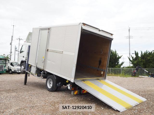 Mitsubishi CANTER 2011-12 7499815-2