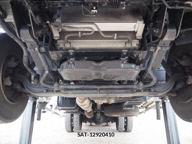 Mitsubishi CANTER 2011-12 7499815-8