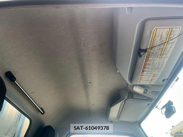 Mitsubishi CANTER 2016-11 7499838-18
