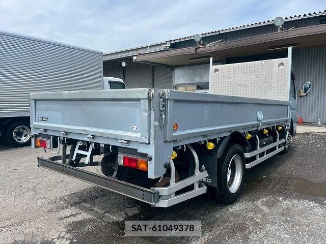 Mitsubishi CANTER 2016-11 7499838-5