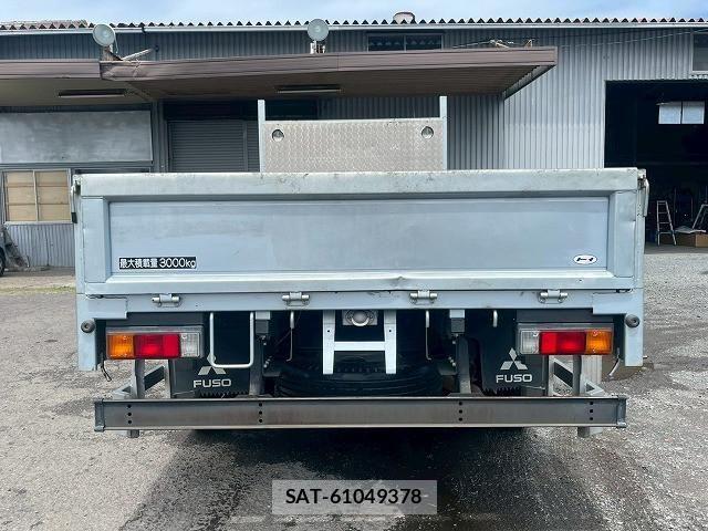 Mitsubishi CANTER 2016-11 7499838-6