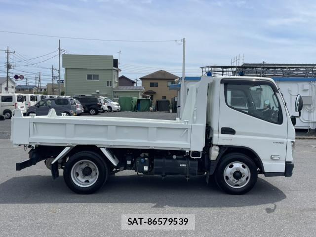 Mitsubishi CANTER 2021-07 7499812-1