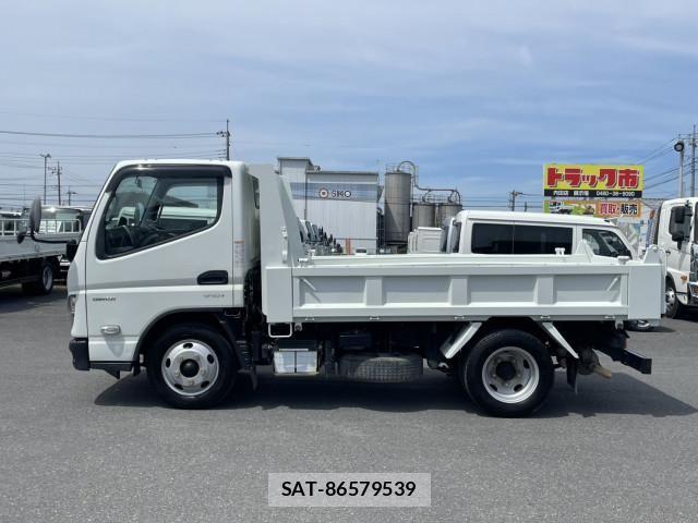Mitsubishi CANTER 2021-07 7499812-5