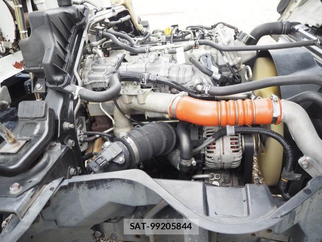 Mitsubishi CANTER 2014-11 7499817-17