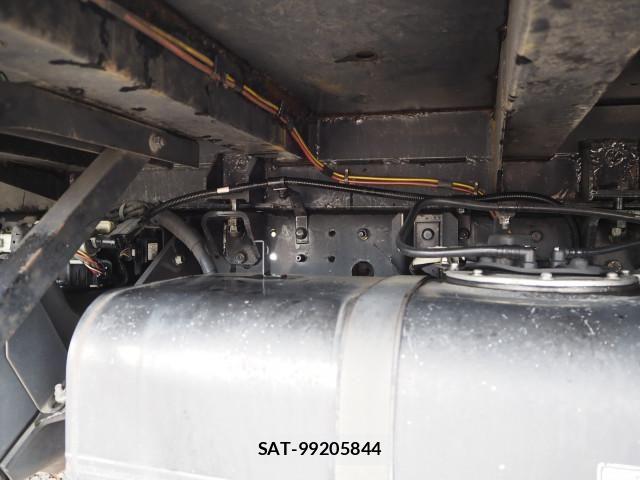 Mitsubishi CANTER 2014-11 7499817-21