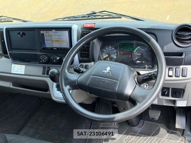 Mitsubishi CANTER 2016-07 7508307-18