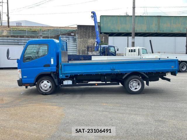 Mitsubishi CANTER 2016-07 7508307-4